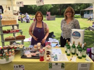 Cathryn - Icing Occasions & Jo - Dalwood Vineyard