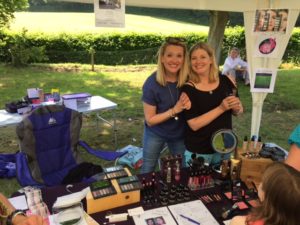 Jane & Emma - Younique